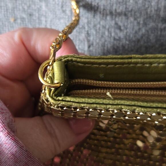 Gold Mesh Shoulder Purse‎ - Picture 4 of 5
